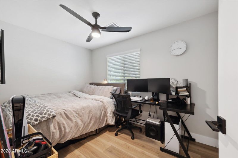3302 E Nisbet Rd, Phoenix, AZ 85032