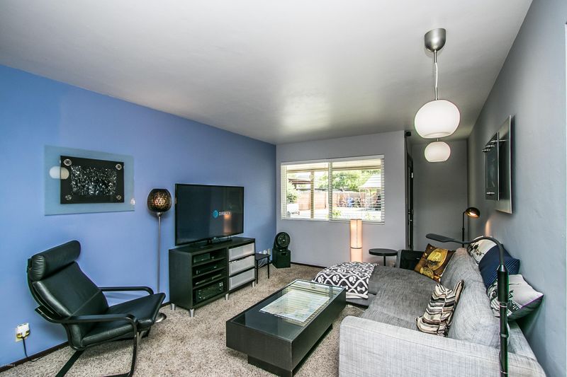 3302 E Pinchot Ave #7, Phoenix, AZ 85018