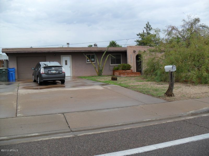 3302 E Sweetwater Ave, Phoenix, AZ 85032