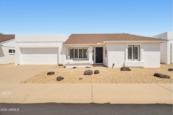 3302 E Wescott Dr, Phoenix, AZ 85050