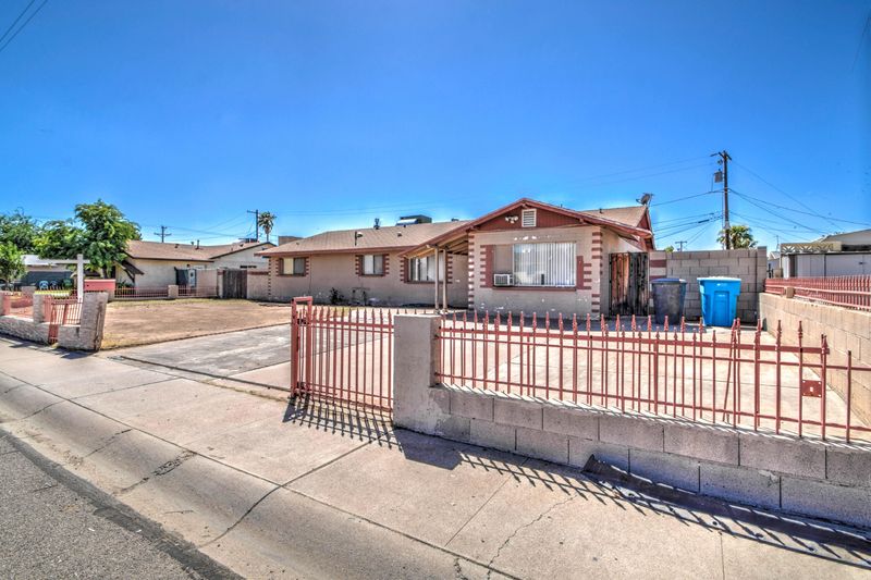3302 N 61st Ave, Phoenix, AZ 85033