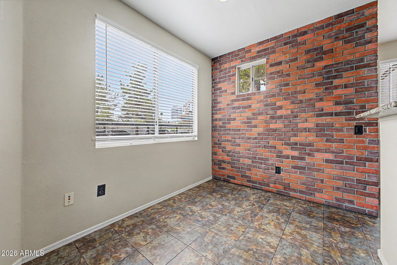 3302 N 7th St #163, Phoenix, AZ 85014