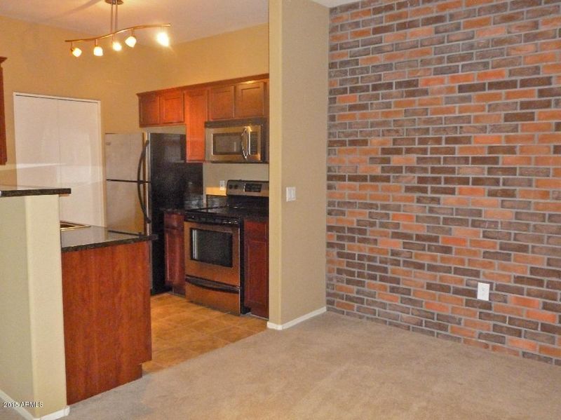 3302 N 7th St #209, Phoenix, AZ 85014