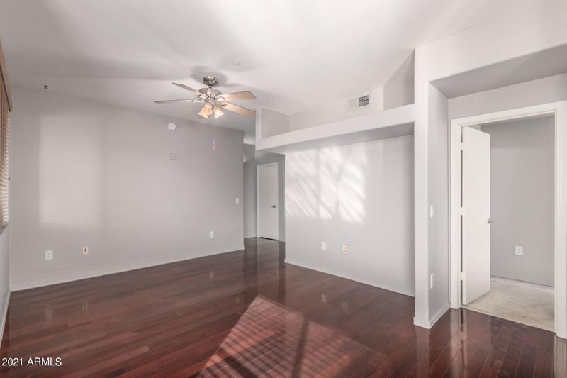 3302 N 7th St #220, Phoenix, AZ 85014
