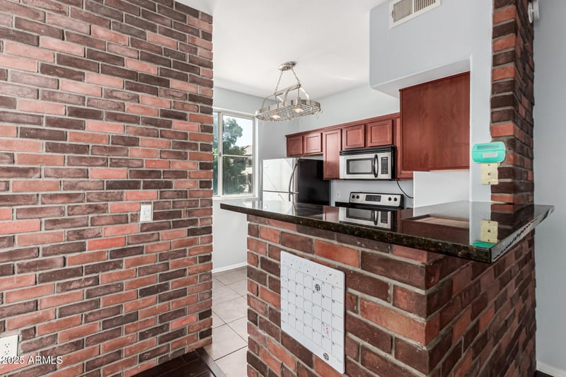 3302 7th St #225, Phoenix, AZ 85014
