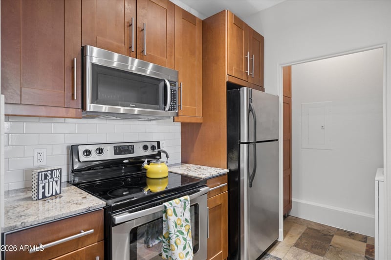 3302 N 7th St #322, Phoenix, AZ 85014