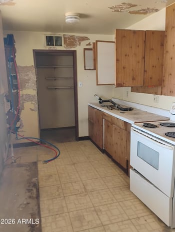 3302 Turney Ave, Phoenix, AZ 85017