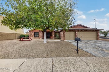 3302 W Kristal Way, Phoenix, AZ 85027