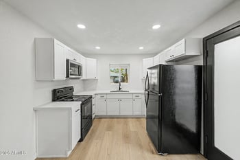 3302 Pierson St, Phoenix, AZ 85017