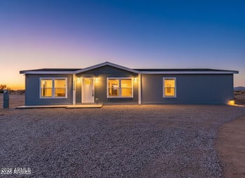 33027 Cambridge Ave, Tonopah, AZ 85354