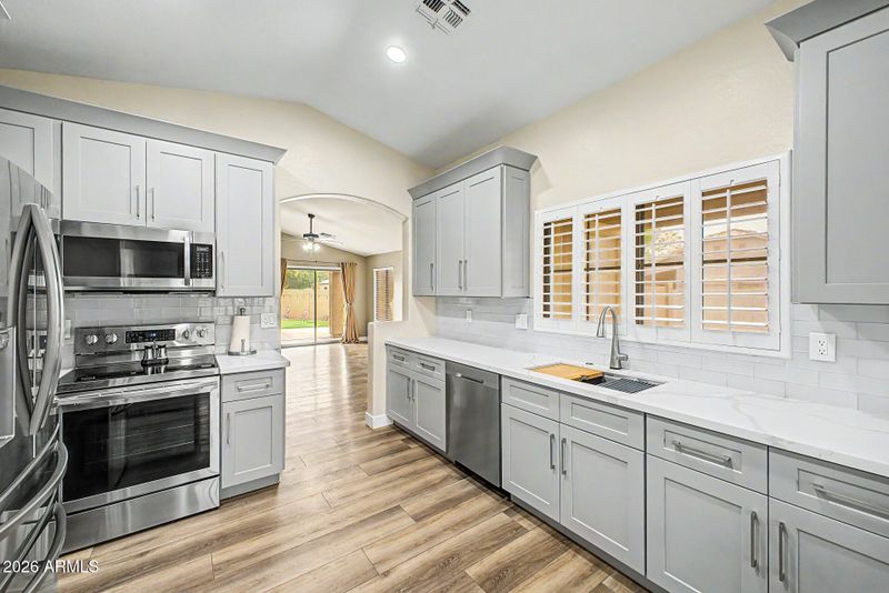 3303 E Woodside Way, Gilbert, AZ 85297
