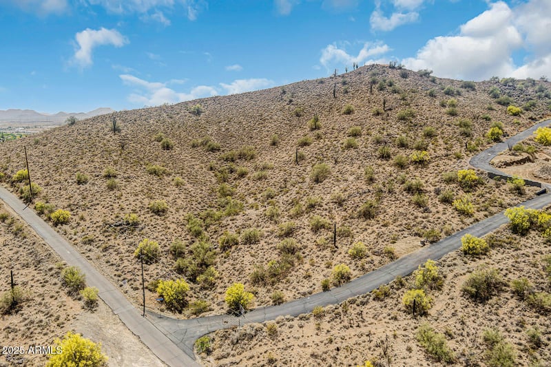 3303 Rambling Rd #-, Desert Hills, AZ 85086