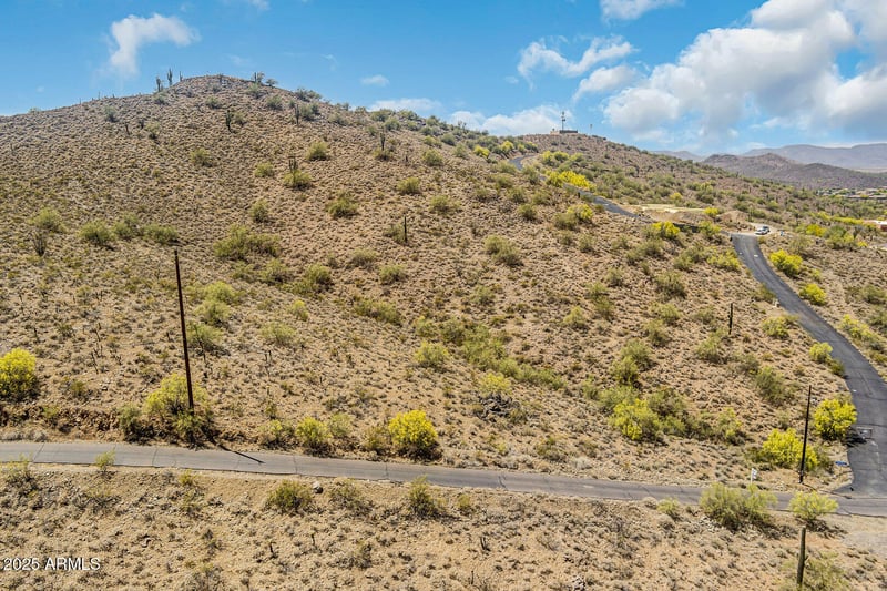 3303 Rambling Rd #-, Desert Hills, AZ 85086