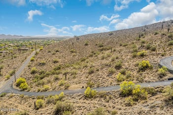 3303 Rambling Rd #-, Desert Hills, AZ 85086
