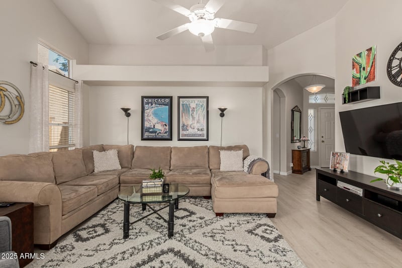 3304 St Elias St, Mesa, AZ 85215