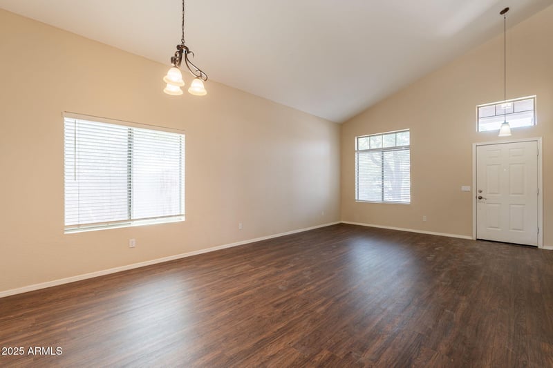 33055 Madison Way Dr, San Tan Valley, AZ 85144