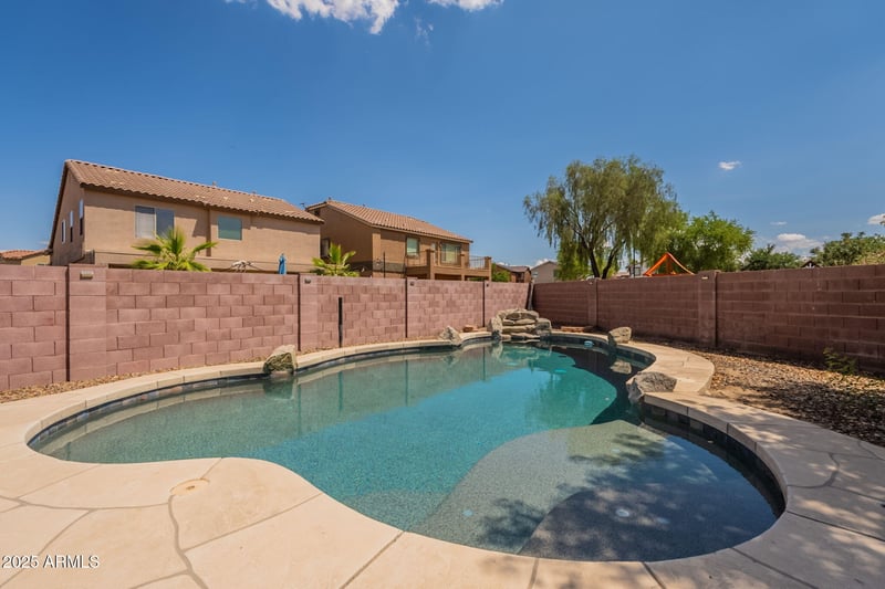 33055 Madison Way Dr, San Tan Valley, AZ 85144