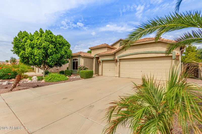 3306 Clark Dr, Gilbert, AZ 85297