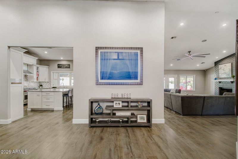 3306 E Tonto Dr, Phoenix, AZ 85044