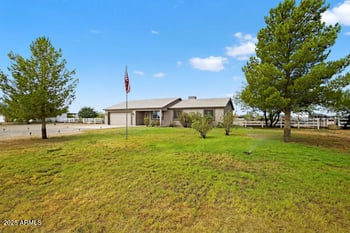 33066 Brinlee Ln, San Tan Valley, AZ 85143