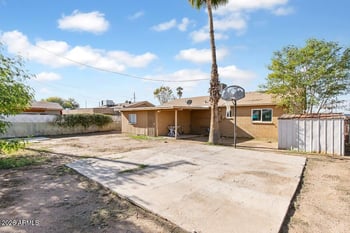 3307 59th Ave, Phoenix, AZ 85033