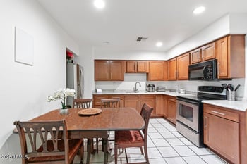 3307 59th Ave, Phoenix, AZ 85033