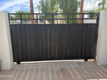 3307 E Coconino St, Phoenix, AZ 85044