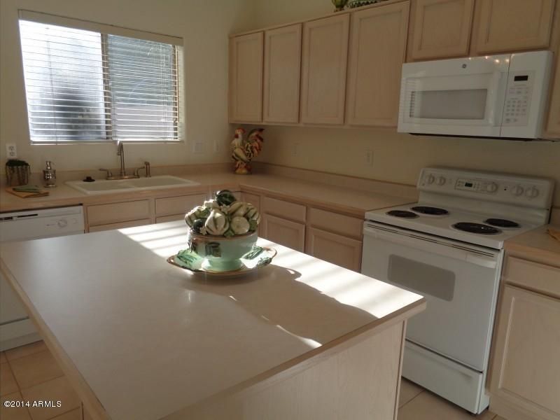 3307 E Maldonado Dr, Phoenix, AZ 85042
