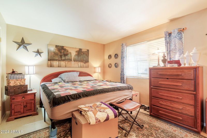 3307 W Oraibi Dr, Phoenix, AZ 85027