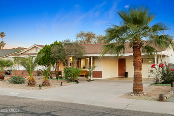 3307 Shaw Butte Dr, Phoenix, AZ 85029