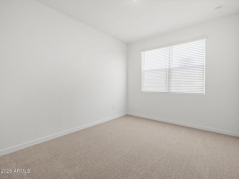 33077 Noir Dr, San Tan Valley, AZ 85143