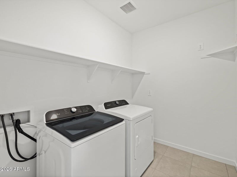 33077 Noir Dr, San Tan Valley, AZ 85143