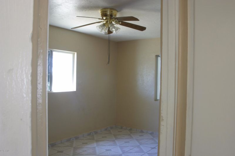 3308 E Garfield St, Phoenix, AZ 85008