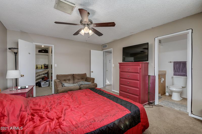 3308 W Oraibi Dr, Phoenix, AZ 85027