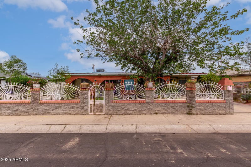 3308 Windsor Ave, Phoenix, AZ 85009