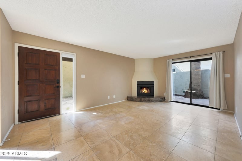 3309 70th St #102, Scottsdale, AZ 85251