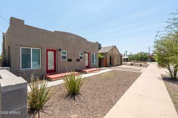 331 13th Pl, Phoenix, AZ 85006
