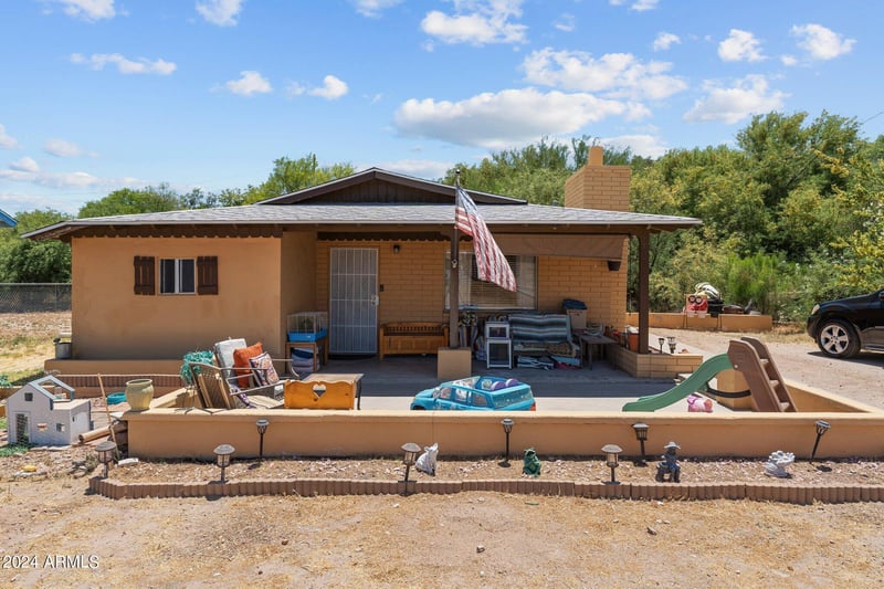 331 Center St, Wickenburg, AZ 85390