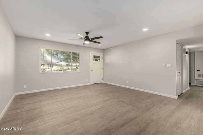 331 Pierce St, Tempe, AZ 85288