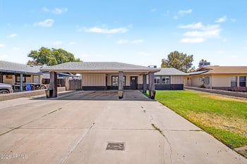 331 Taro Ln, Phoenix, AZ 85027