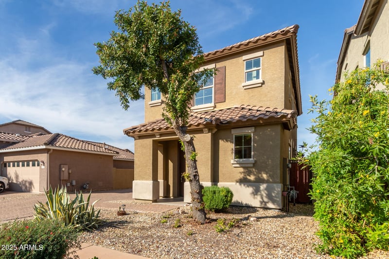 3310 Gran Paradiso Dr, Phoenix, AZ 85086