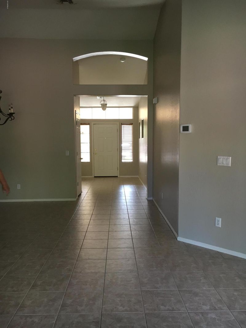 3311 S 81st Ave, Phoenix, AZ 85043