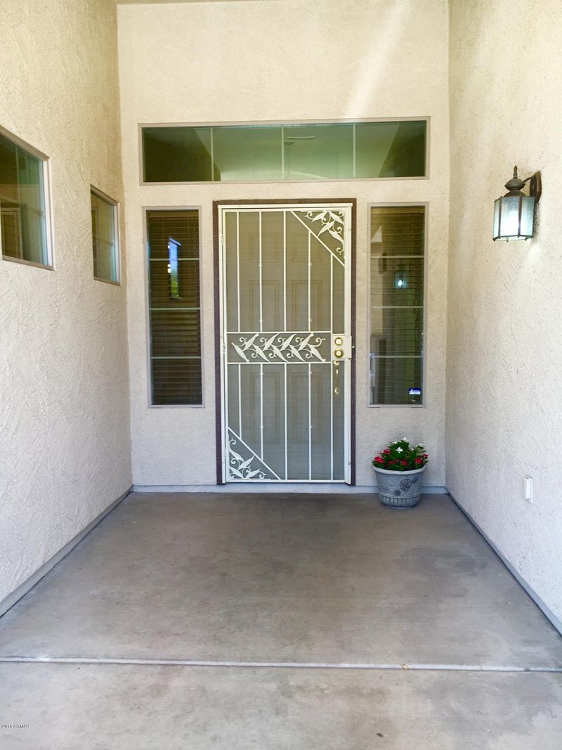 3311 S 81st Ave, Phoenix, AZ 85043