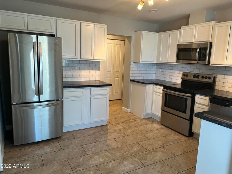3311 W Jefferson St, Phoenix, AZ 85009