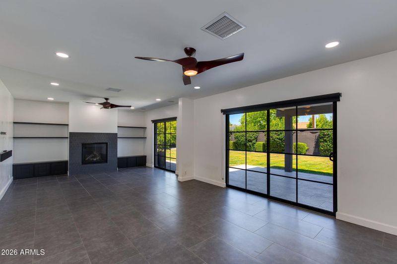3312 E Glenrosa Ave, Phoenix, AZ 85018