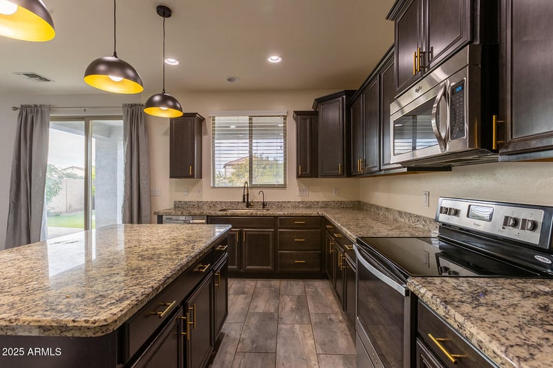 3312 Russell St, Mesa, AZ 85213