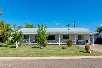 3313 43rd Pl, Phoenix, AZ 85018