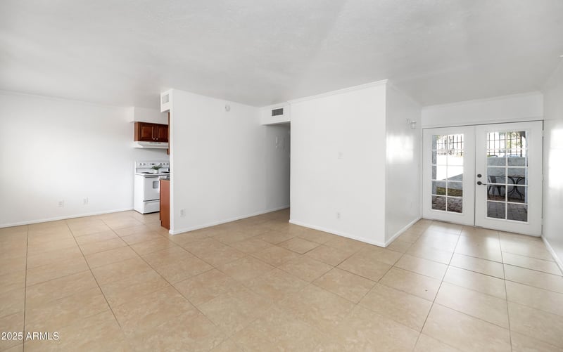 3313 68th St #136, Scottsdale, AZ 85251