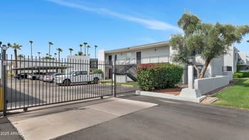 3313 68th St #136, Scottsdale, AZ 85251