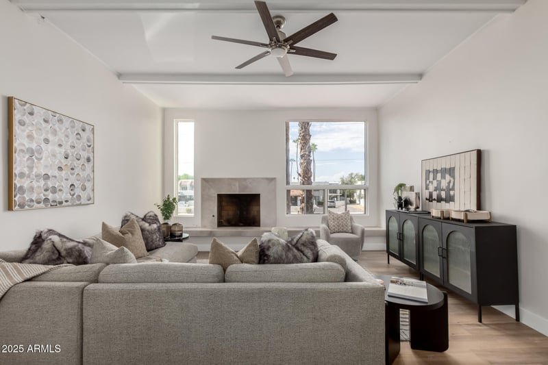 3313 68th St #201, Scottsdale, AZ 85251
